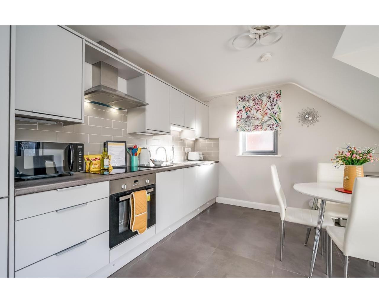 Central Belfast Apartments Utility Street Bagian luar foto